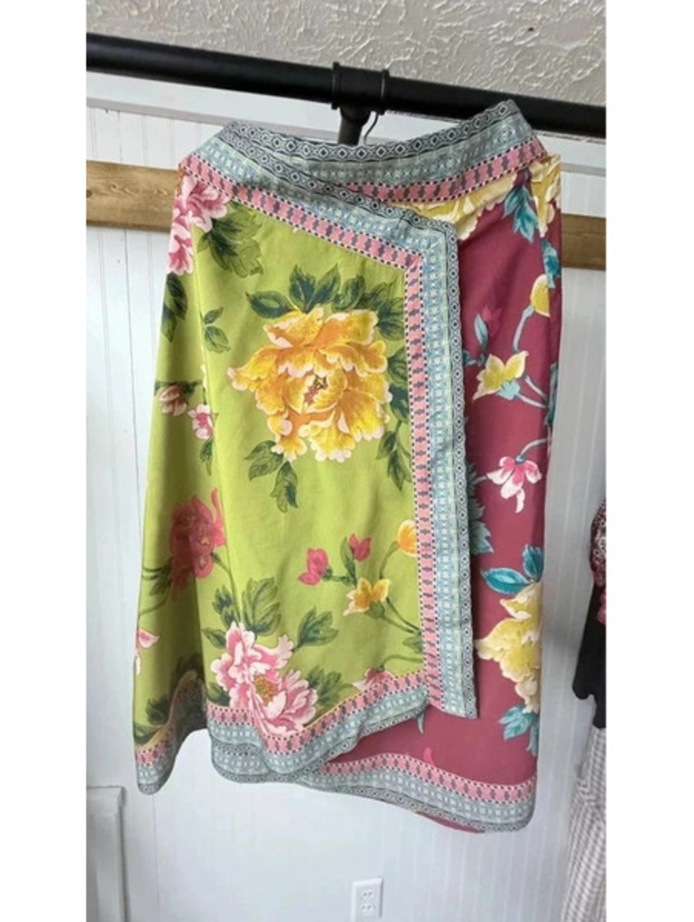 Sundance Maru Blooms Skirt med boho chic vibrant patchwork chartreuse hawaii